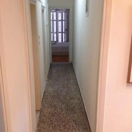 On Stefanou Tatti 1 Apartment *