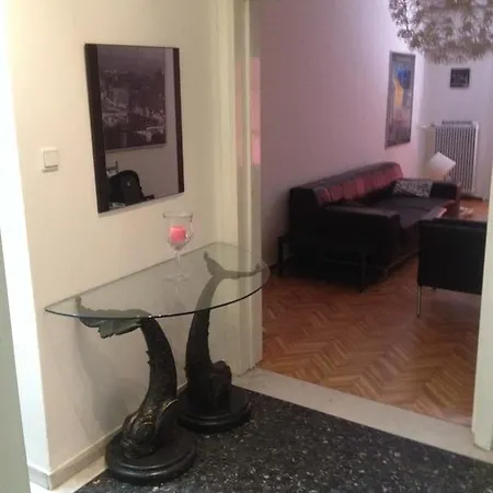 Apartment On Stefanou Tatti 1