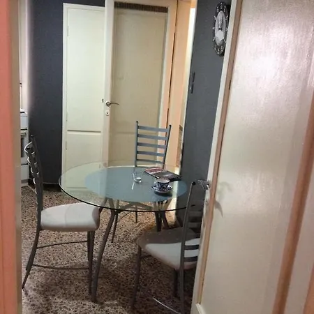 Apartment On Stefanou Tatti 1 *