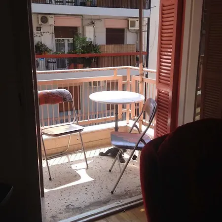 On Stefanou Tatti 1 * Tessalónica
