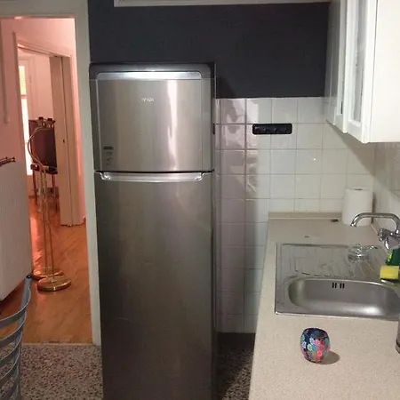 Apartment On Stefanou Tatti 1 *