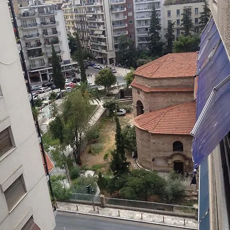 On Stefanou Tatti 1 Apartment *