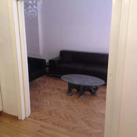On Stefanou Tatti 1 Apartment *