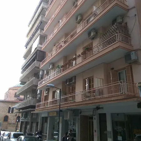 On Stefanou Tatti 1 Thessaloniki